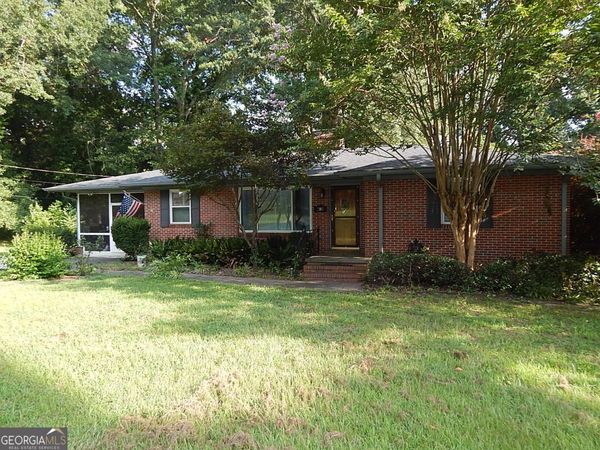 203 Spring Street, Warner Robins, GA 31088