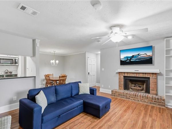 612 Tuxworth Circle, Decatur, GA 30033