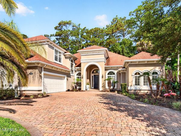 264 CLEARWATER Drive, Ponte Vedra Beach, FL 32082