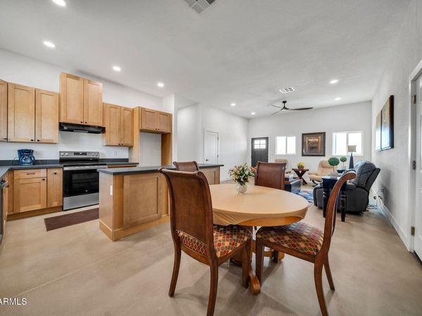 471 S Cardoza Drive, Morristown, AZ 85342