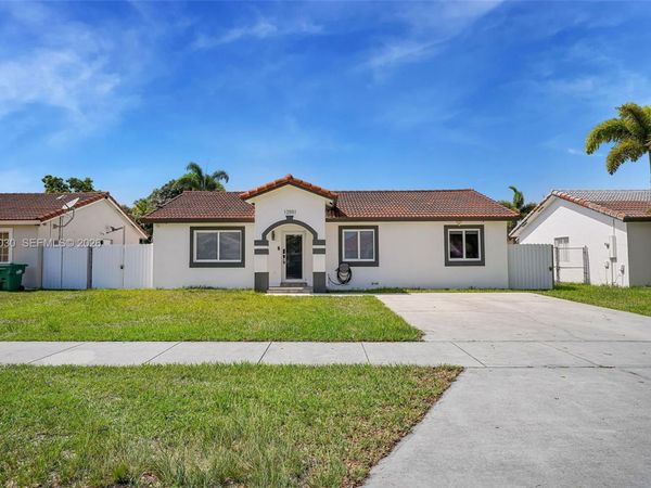 12551 SW 223 ST , Miami, FL 33170