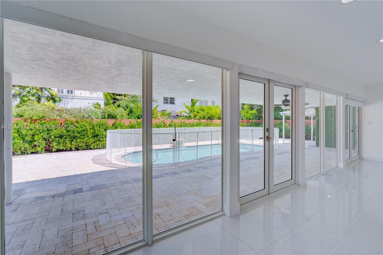 773 Woodcrest Rd , Key Biscayne, FL 33149 Photo