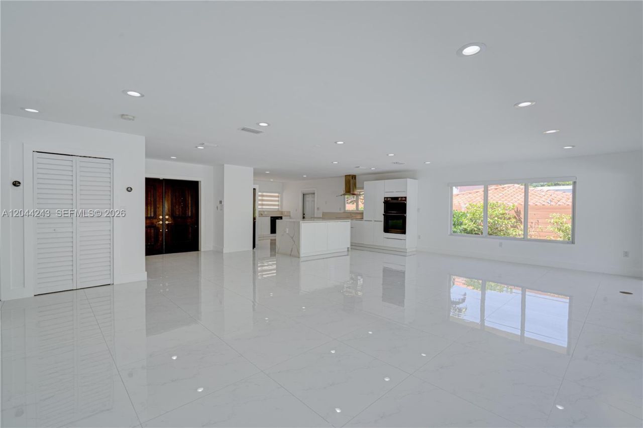 773 Woodcrest Rd , Key Biscayne, FL 33149 Photo