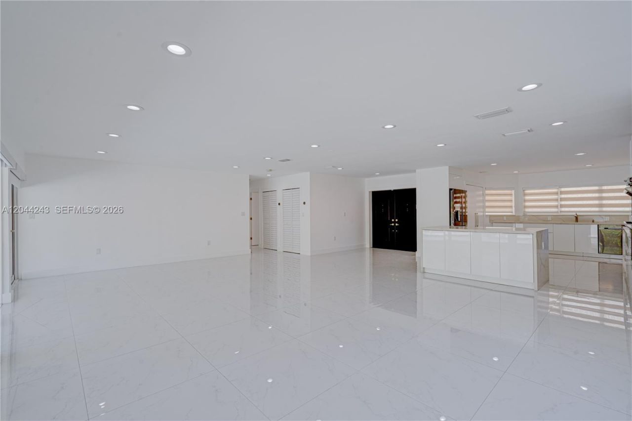 773 Woodcrest Rd , Key Biscayne, FL 33149 Photo