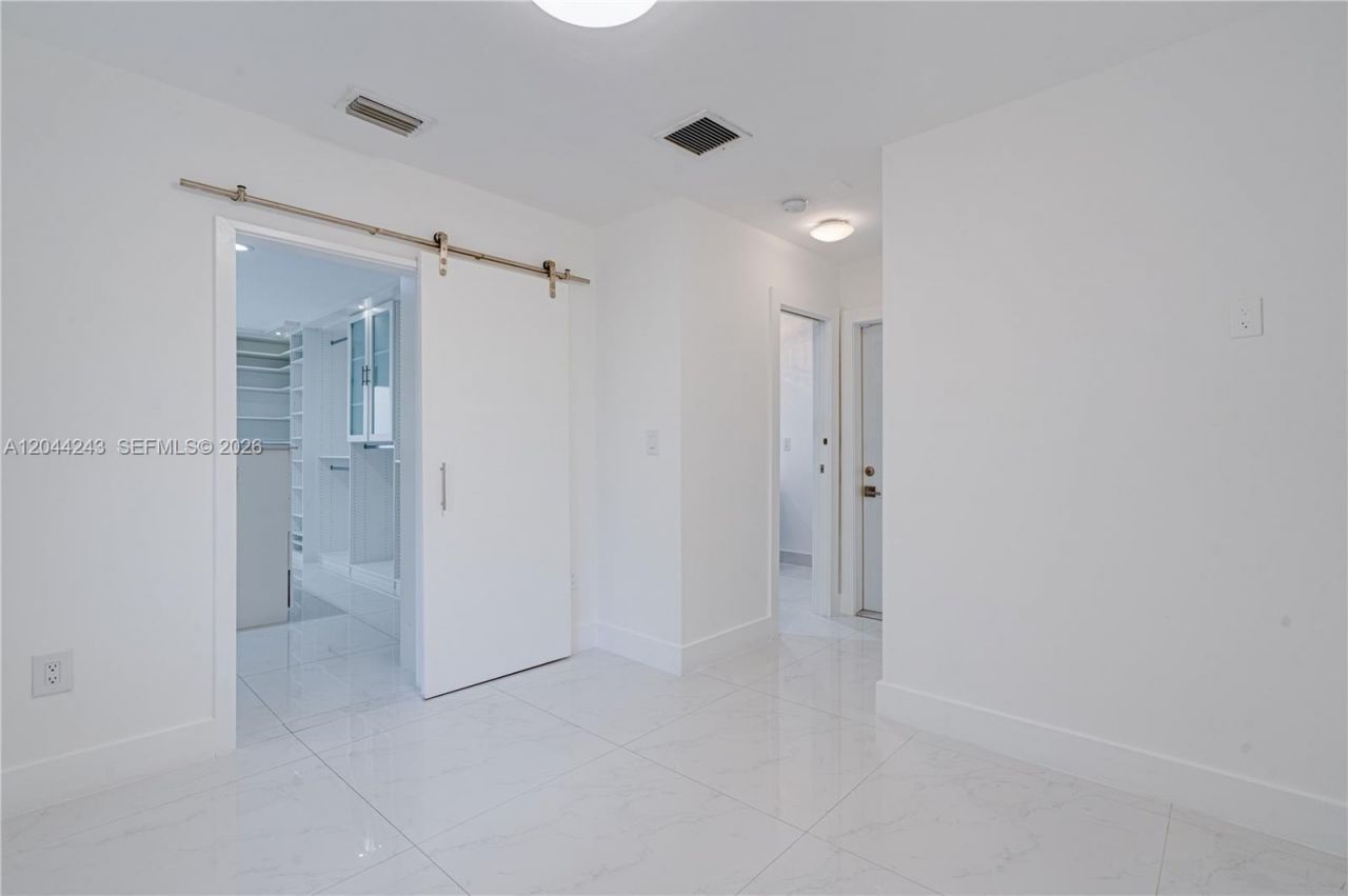773 Woodcrest Rd , Key Biscayne, FL 33149 Photo