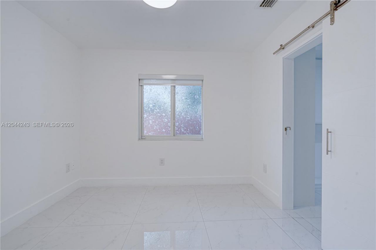 773 Woodcrest Rd , Key Biscayne, FL 33149 Photo