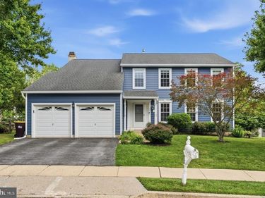 13 LEATHERWOOD DRIVE, COLLEGEVILLE, PA 19426
