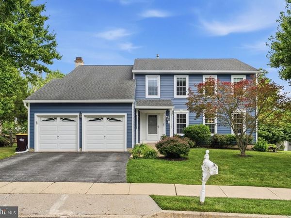 13 LEATHERWOOD DRIVE, COLLEGEVILLE, PA 19426