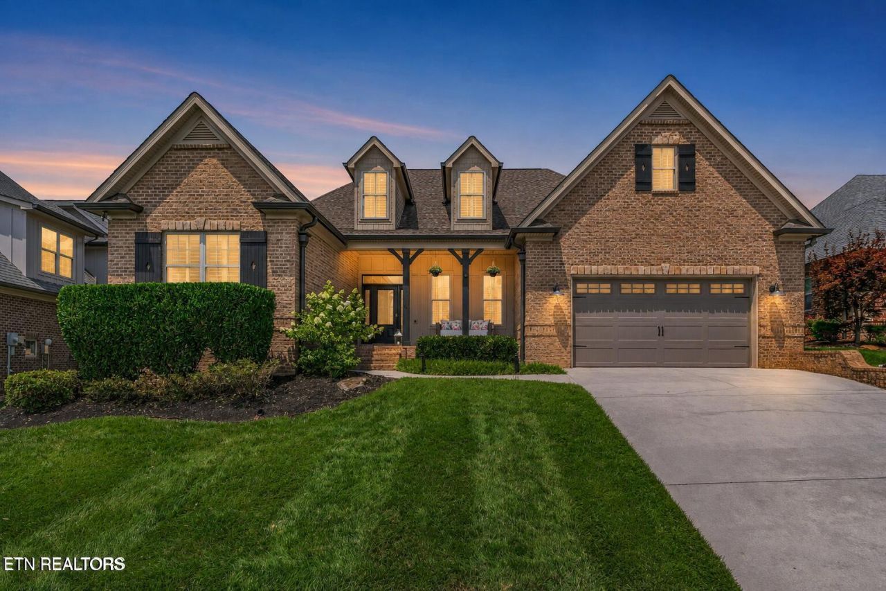 619 Elk Falls Lane Knoxville, TN 37922