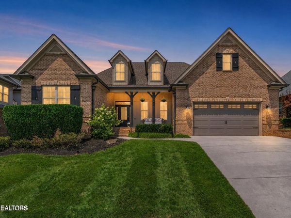 619 Elk Falls Lane, Knoxville, TN 37922