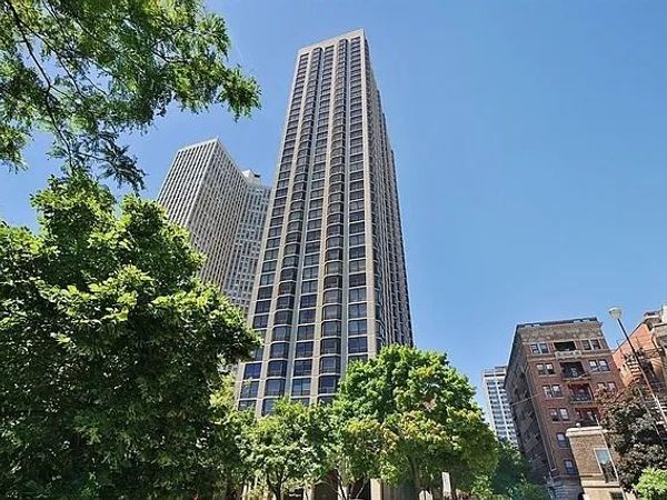 2650 N LAKEVIEW Avenue , Unit 1604, Chicago, IL 60614