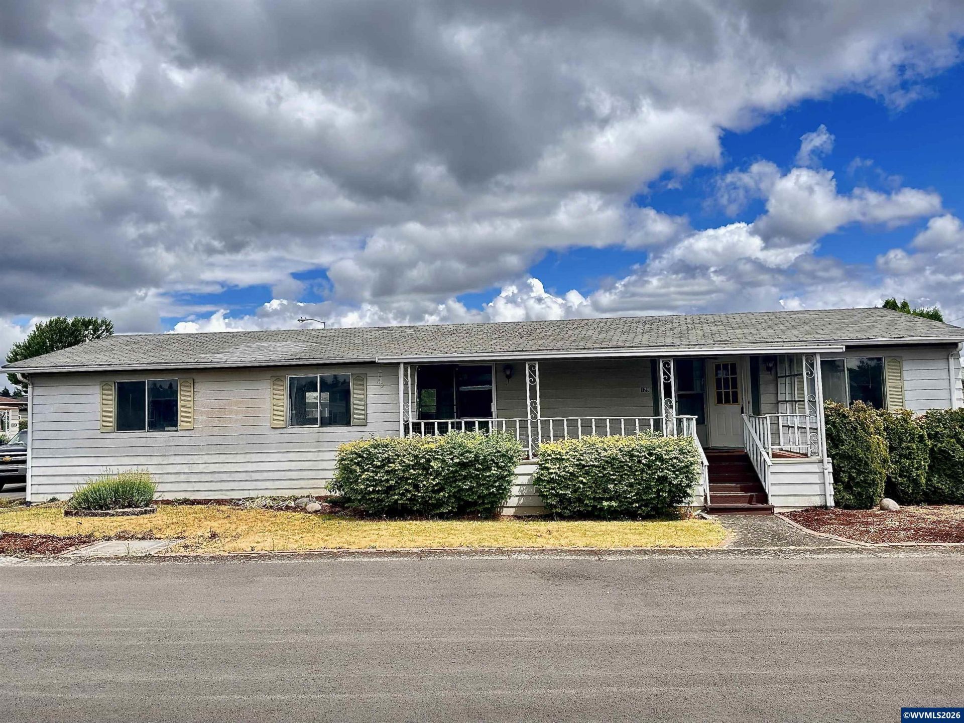 5422 Portland Rd Ne, Salem, OR 97305 Main Photo