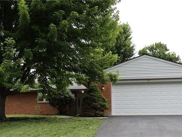 51 Lynn Rae Circle, Centerville, OH 45458