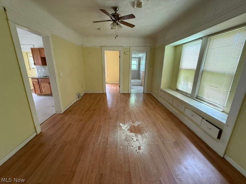 4309 E 128th Street, Cleveland, OH 44105 Photo 10