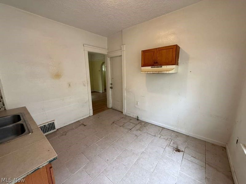 4309 E 128th Street, Cleveland, OH 44105 Photo 11