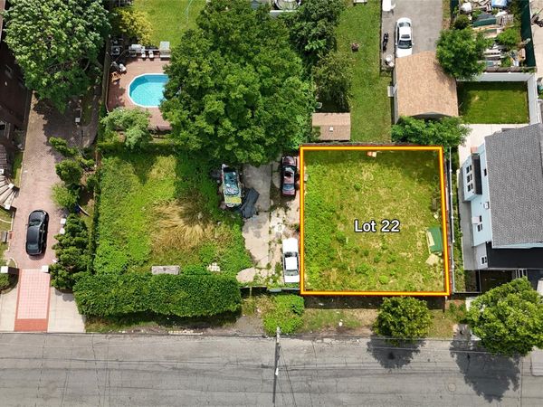 829 Dean Avenue , Bronx, NY 10465