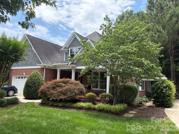 19725 Hagen Knoll Drive , Davidson, NC 28036