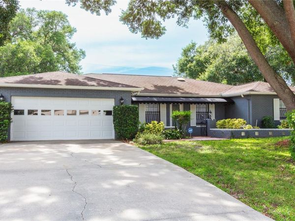 11016 SAGINAW DRIVE, TAMPA, FL 33617