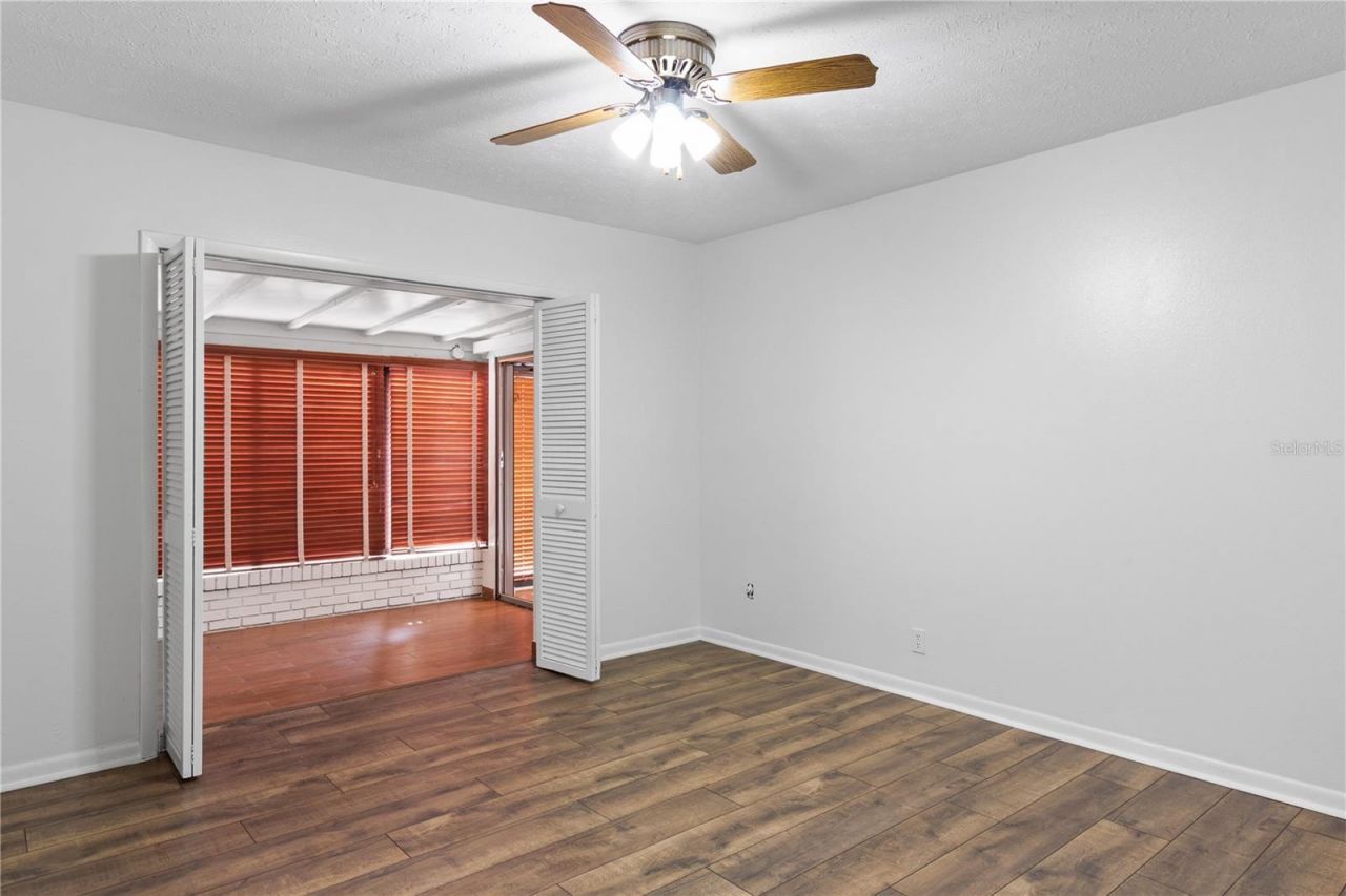 11016 Saginaw Drive, Tampa, FL 33617 Photo