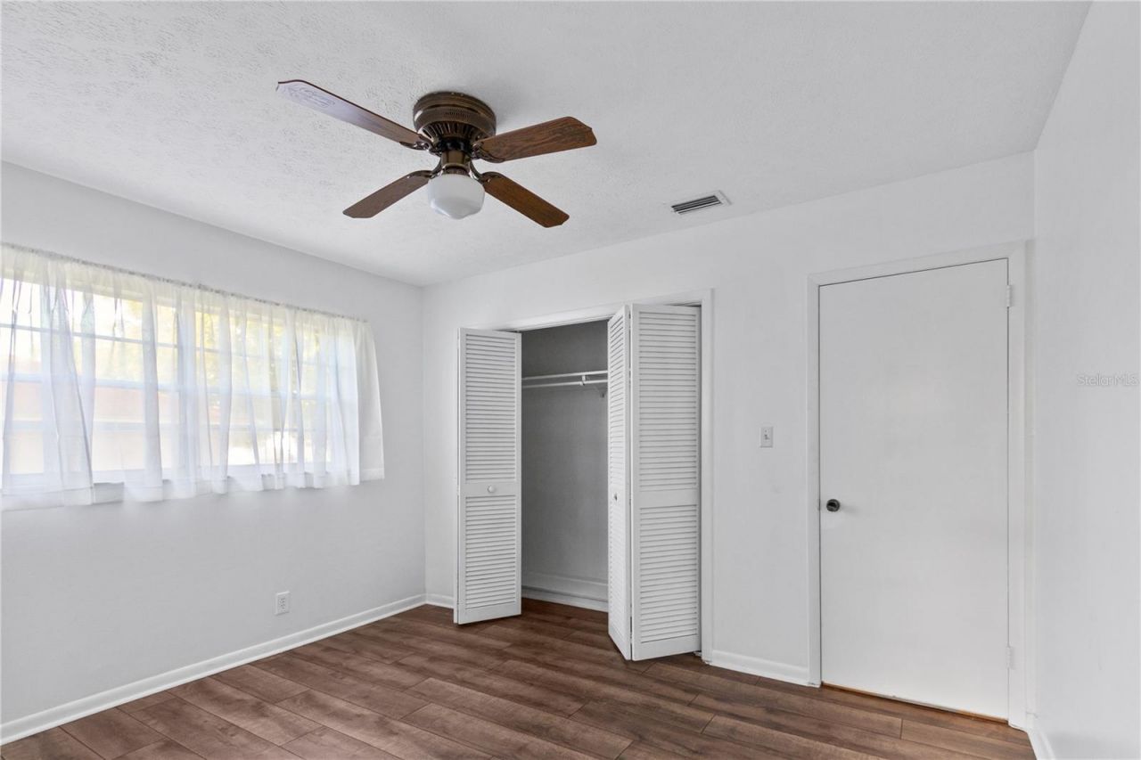11016 Saginaw Drive, Tampa, FL 33617 Photo