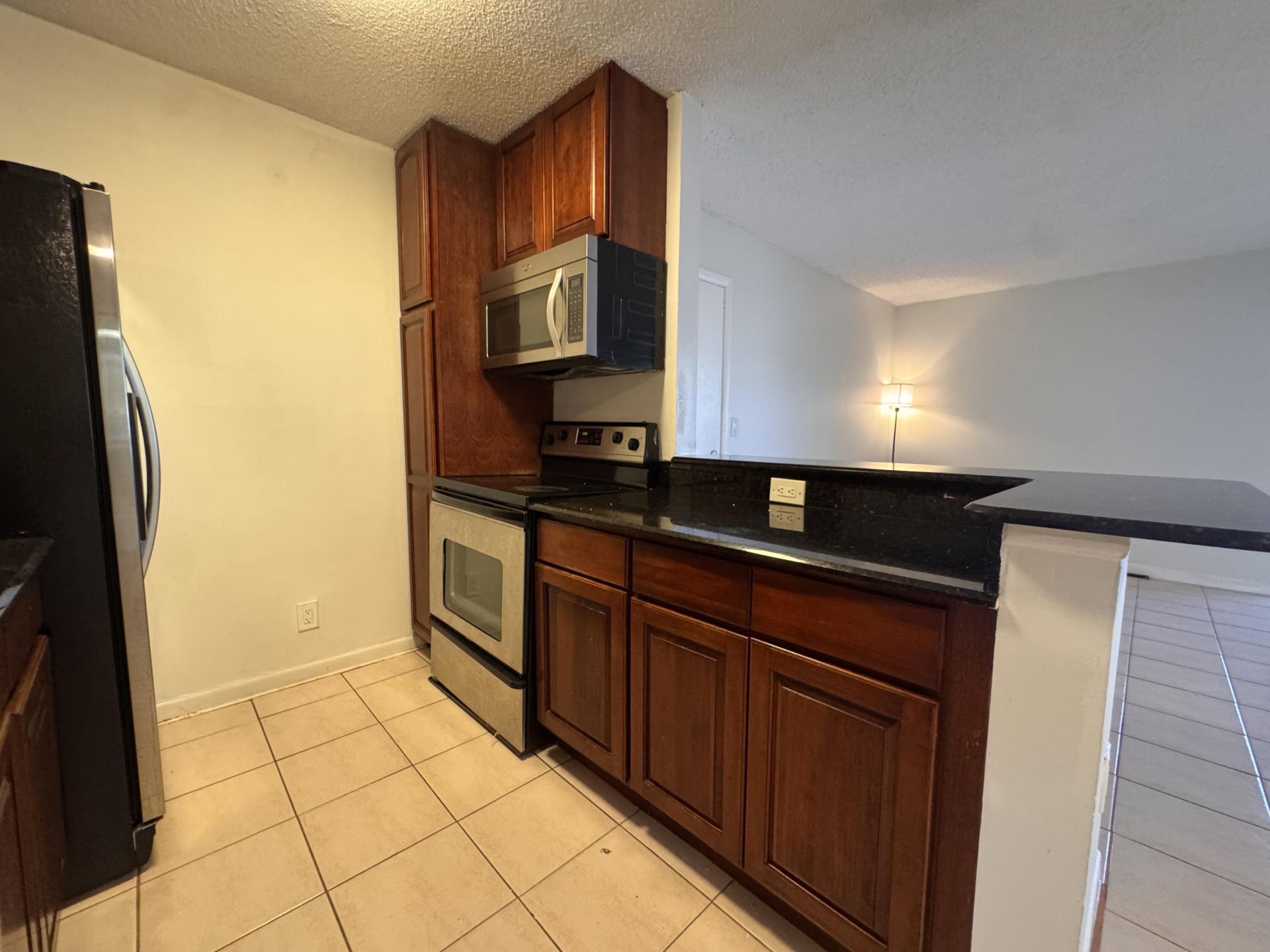 809 NE 199th Street, Unit 105-7, Miami, FL 33179 Photo