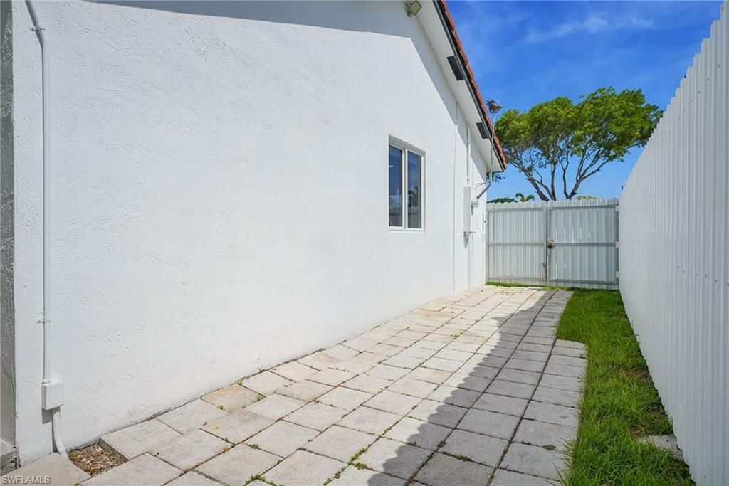 12551 SW 223 St , Miami, FL 33170 Photo