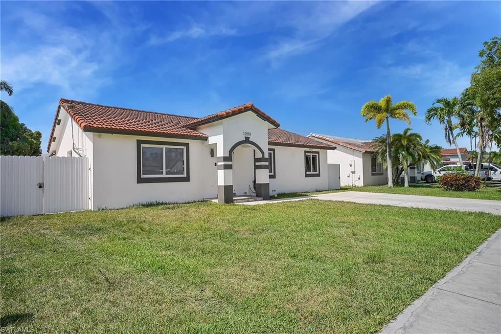 12551 SW 223 St , Miami, FL 33170 Photo