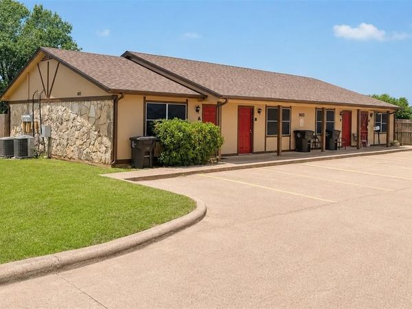 1411 Courtney Place, Cleburne, TX 76033