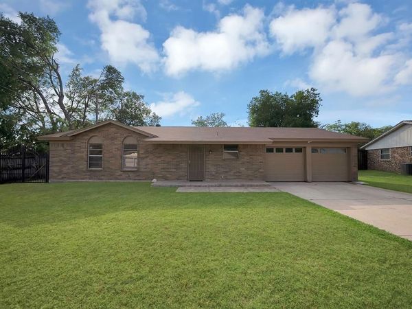 6621 Perdido Drive , Watauga, TX 76148