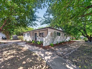 4750 Cockrell Avenue, Fort Worth, TX 76133