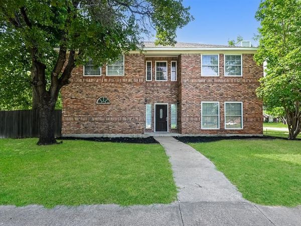 2057 Spinnaker Lane, Azle, TX 76020