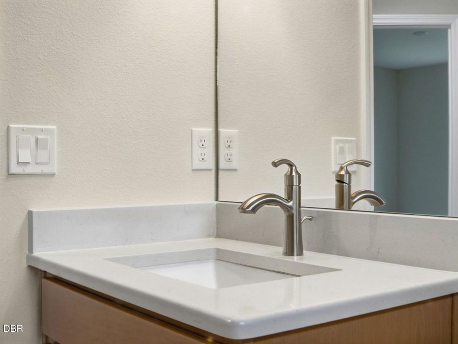 Property Image 73