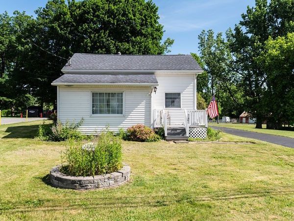 2605 W Main St Road , East Pembroke, NY 14056