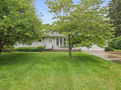 5260 Huckleberry Street NW North Canton, OH 44720