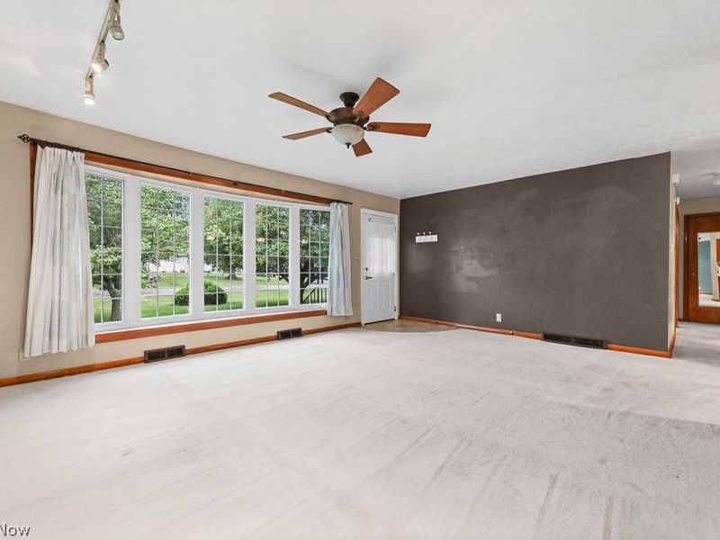5260 Huckleberry Street NW, North Canton, OH 44720 Photo 10