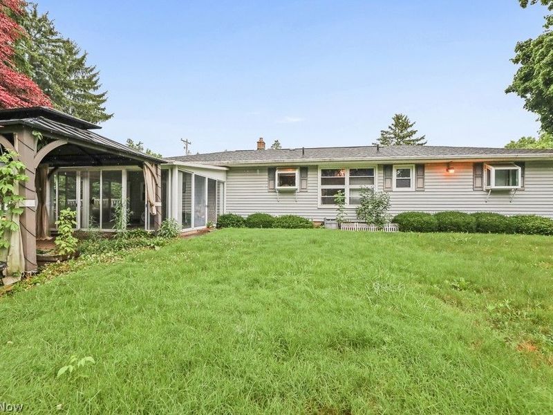 5260 Huckleberry Street NW, North Canton, OH 44720 Photo 2