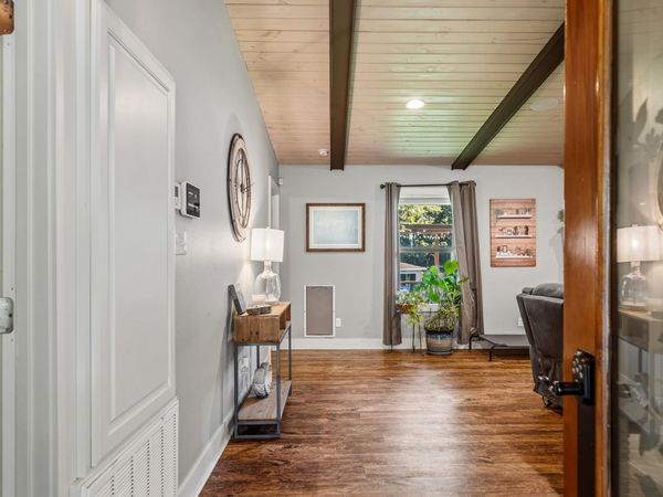 101/103 OAK POINT Drive, Hot Springs, AR 71901