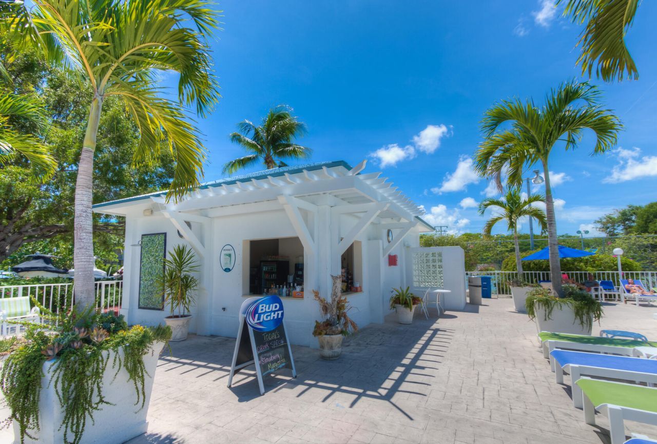500 Burton Drive, Unit 1402, Tavernier, FL 33070 Photo