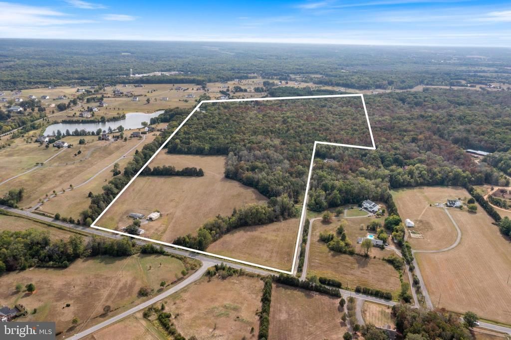 14000 ADEN ROAD , NOKESVILLE, VA 20181