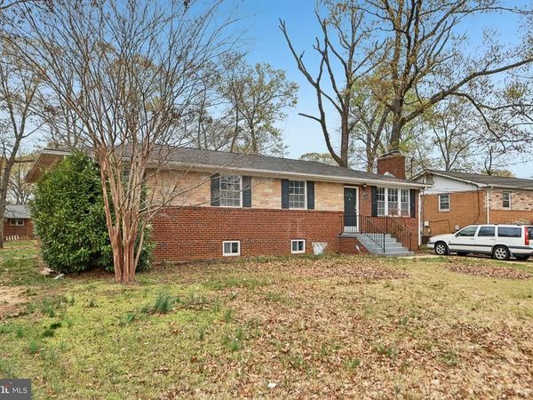 5608 EASTWOOD COURT , CLINTON, MD 20735