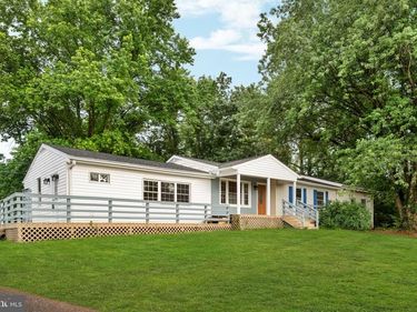 569 TRIPLE J ROAD, BERRYVILLE, VA 22611