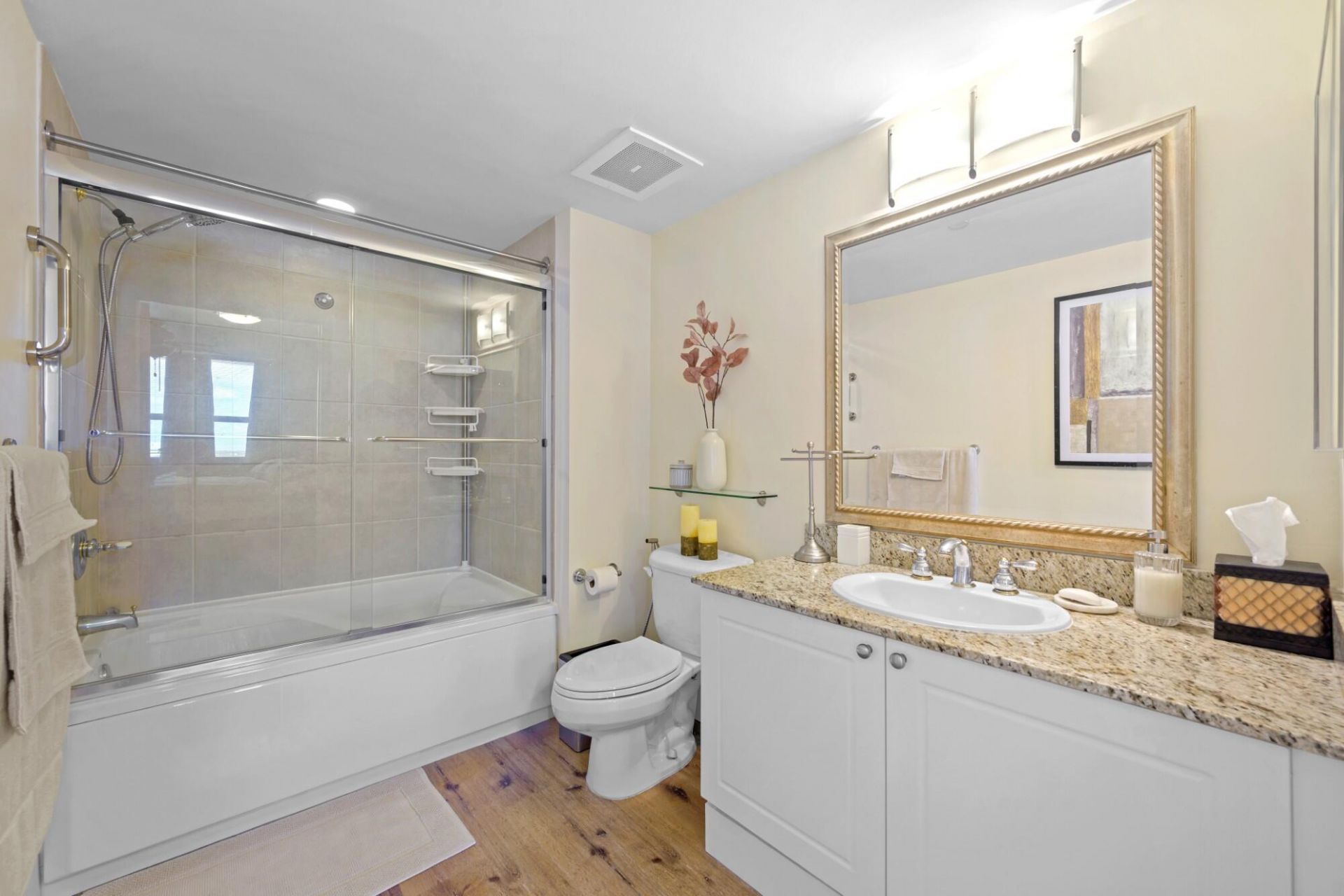 19501 W Country Club Drive, Unit 1412, Aventura, FL 33180 Photo