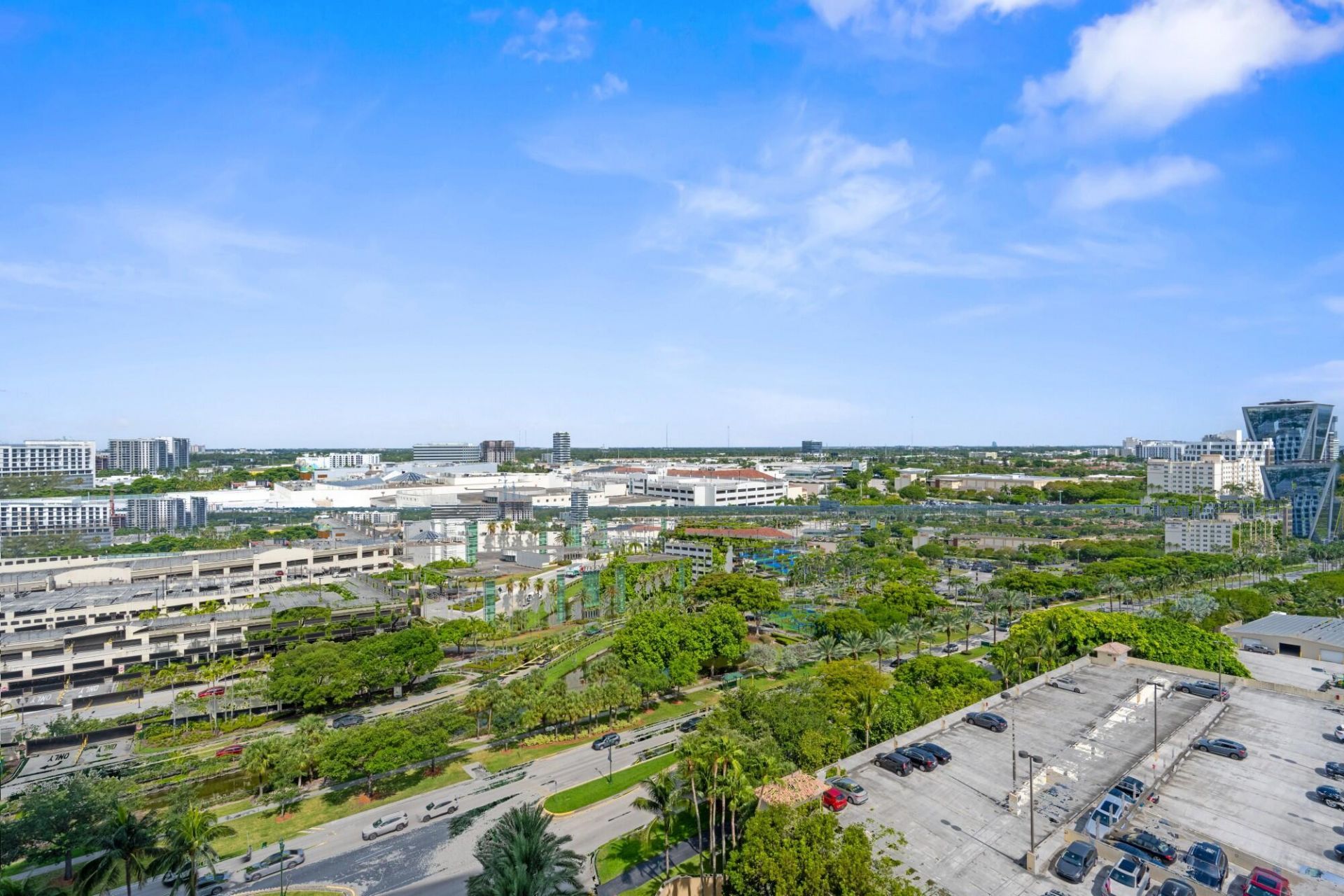 19501 W Country Club Drive, Unit 1412, Aventura, FL 33180 Photo