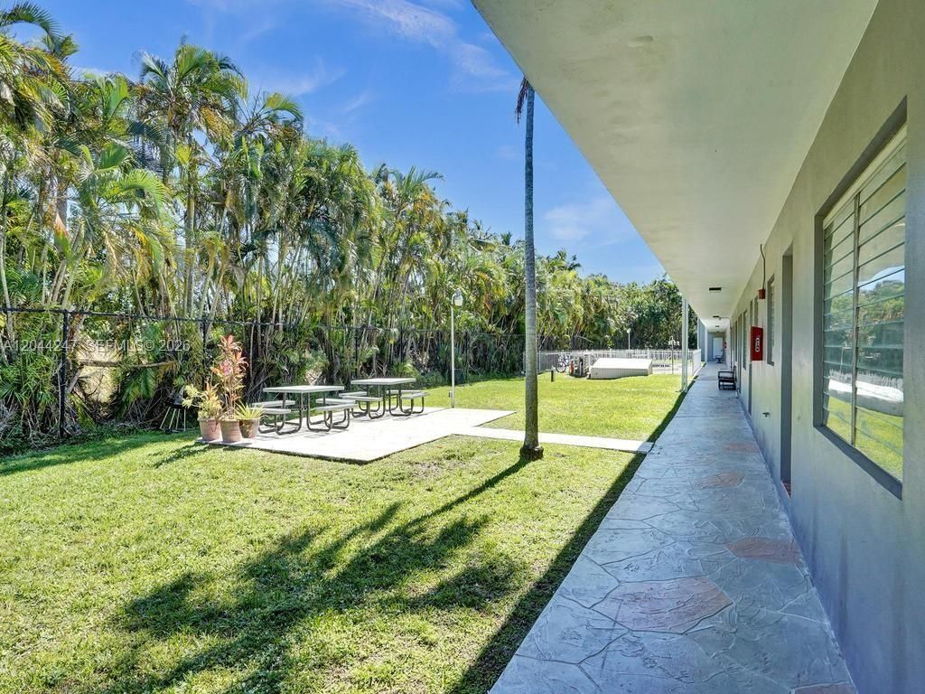 1515 S 14th Ave, Unit 13, Hollywood, FL 33020 Photo