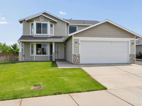 509 S Molly Mitchell Dr, Airway Heights, WA 99001
