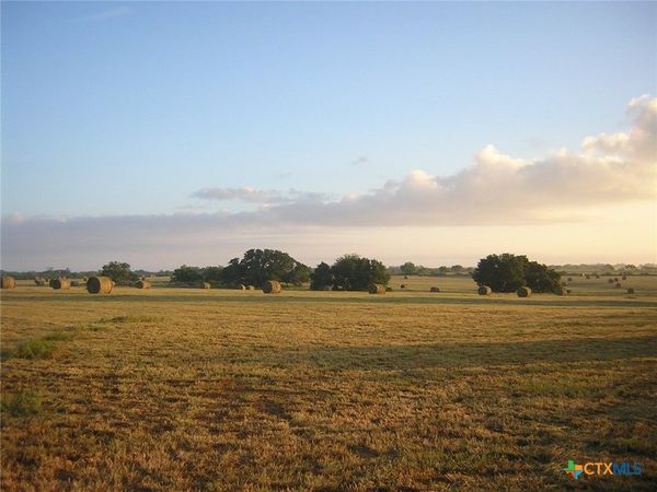 15657 Fm 86, Dale, TX 78616
