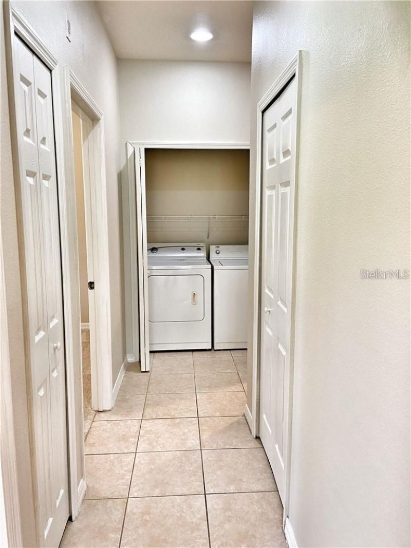 4114 Via Piedra Circle, Unit 1-104, Sarasota, FL 34233 Photo
