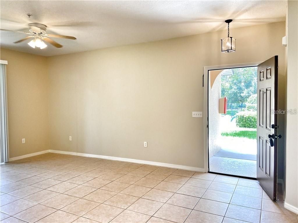 4114 Via Piedra Circle, Unit 1-104, Sarasota, FL 34233 Photo