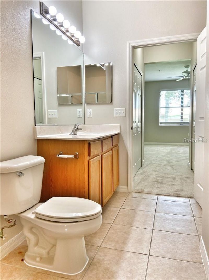 4114 Via Piedra Circle, Unit 1-104, Sarasota, FL 34233 Photo