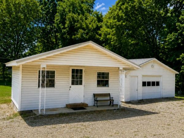 2451 Main St., Plantersville, MS 38862